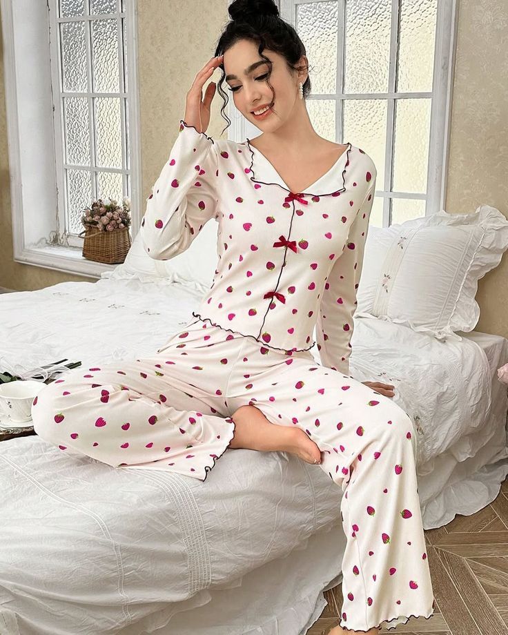 Women's Sleepwear